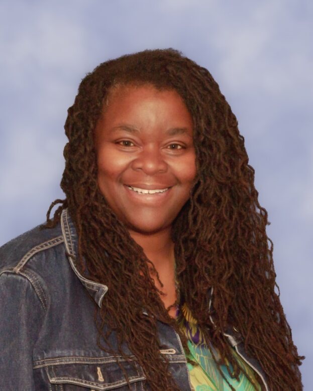 Teresita  Davis 